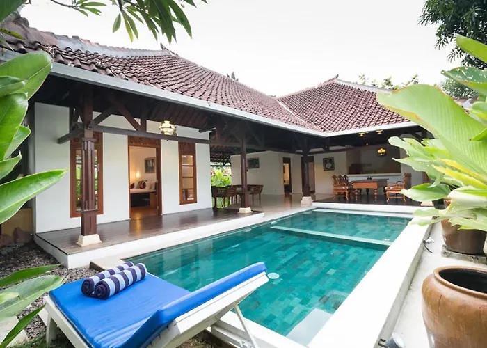 Bali Royal Heritage Villa *