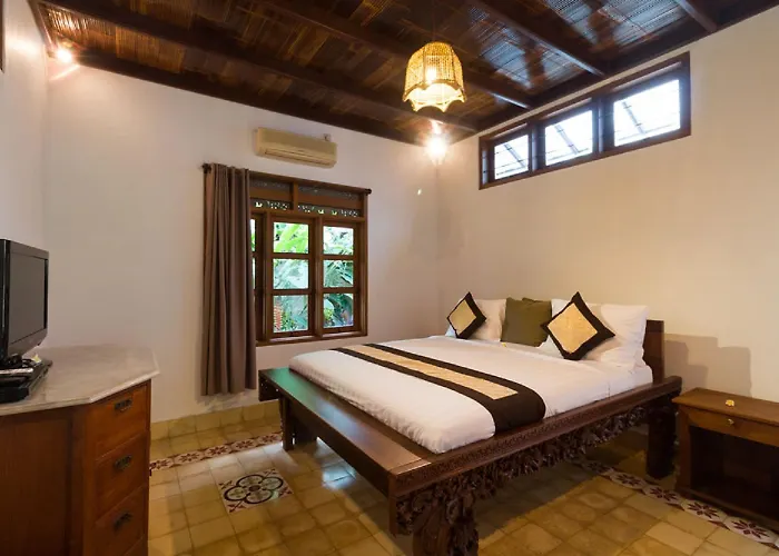 Bali Royal Heritage Villa *
